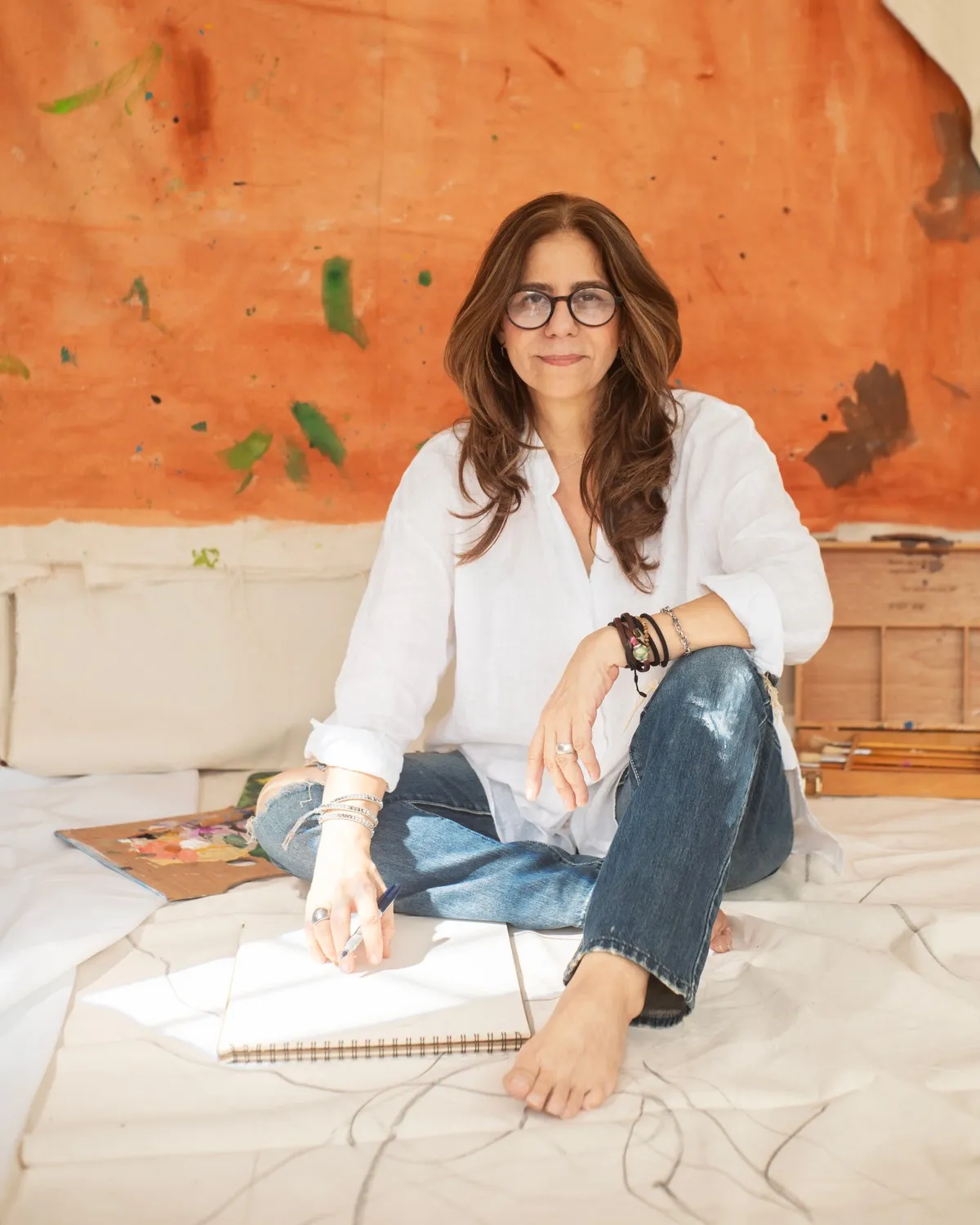 Elsa Basil en su estudio